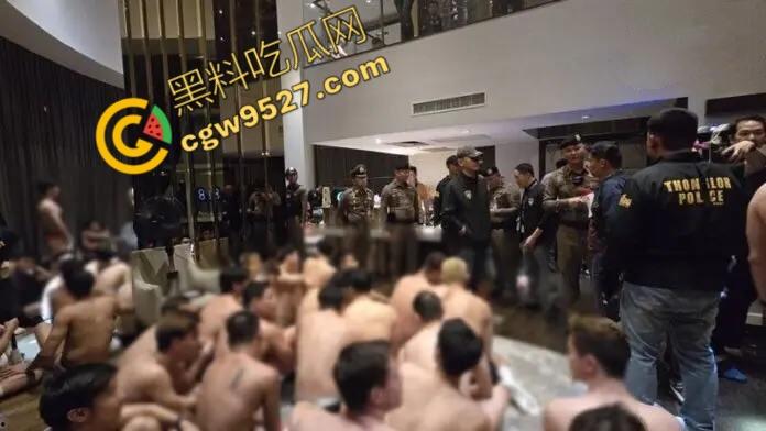 泰国曼谷100多人吸毒淫乱派对现场曝光！大汉赤身露体，互相慰藉，屁眼同时插入两只大屌！  第8张