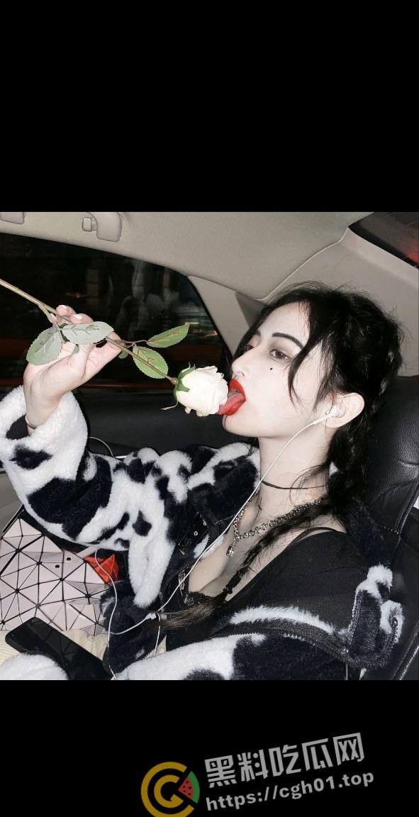 开盒福利姬【茂木希子】盛世美颜 玲珑胴体 媲美阿朱的存在 个人信息全曝光  第7张