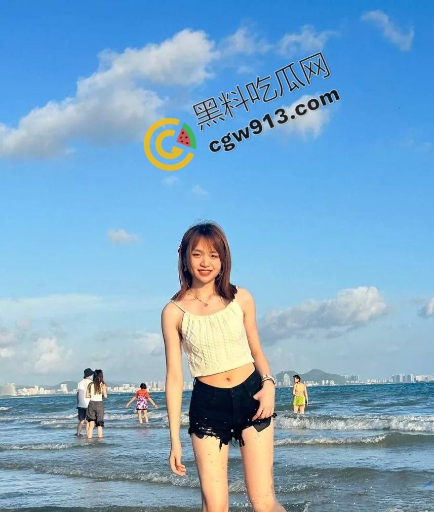 上海财经大学嫩妹黄玉凤: 金主爸爸的掌上明珠or富二代的新欢女主角，她究竟有何魅力?  第2张