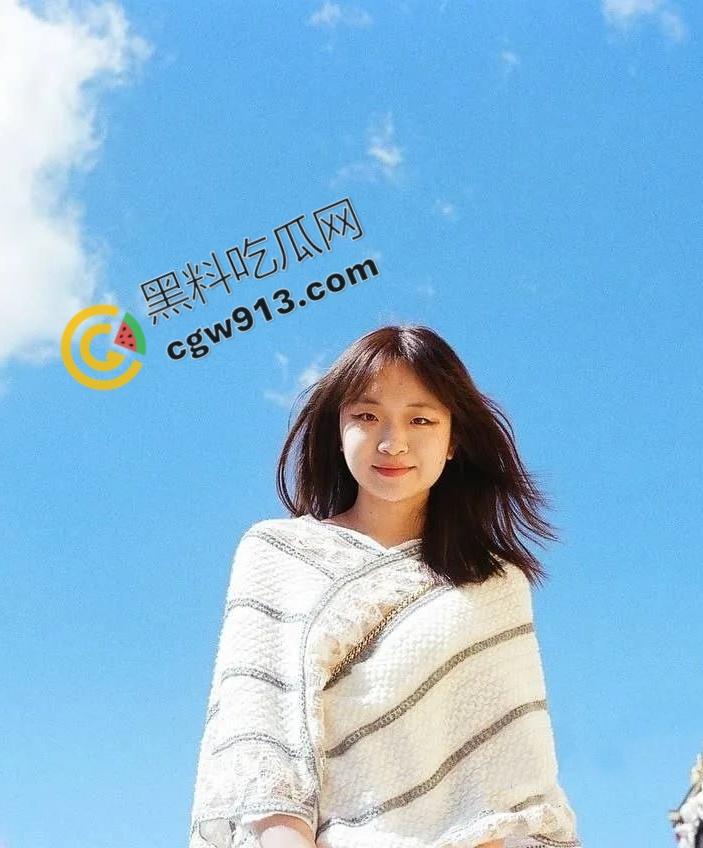 上海财经大学嫩妹黄玉凤: 金主爸爸的掌上明珠or富二代的新欢女主角，她究竟有何魅力?  第3张