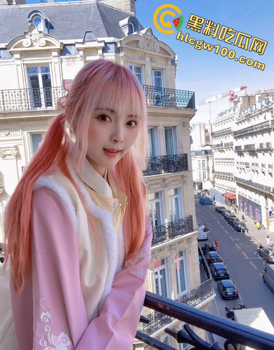 上海视觉艺术学院顶级美女【白语汐】，挺拔的酥胸，白虎嫩穴完美的不像真人  第3张