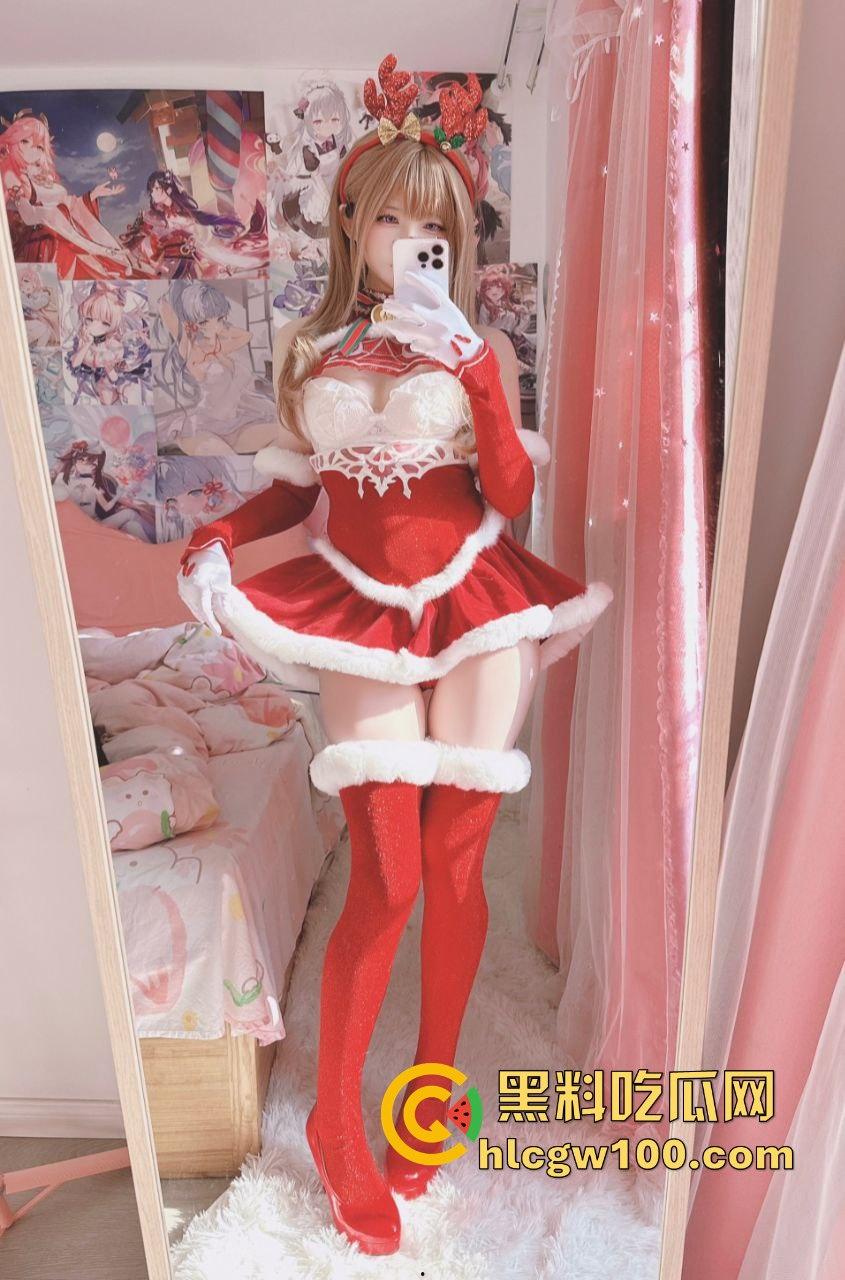 昨晚圣诞夜全员骑鹿 圣诞炮王排行榜火辣出炉 骚气红装妹子一边抽烟喝酒一边操B，礼物湿得发亮！  第19张