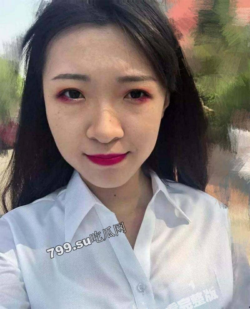 露脸反差婊曝光 成熟知性御姐 曾译萱 大黑逼一看就是千人斩 已经被调教成母狗  第3张