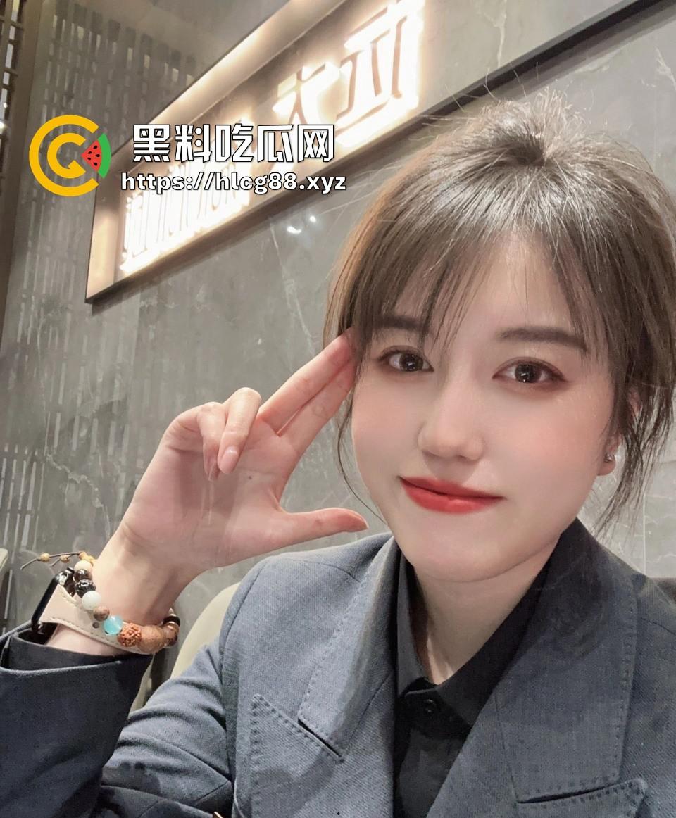 南通售楼骚货『郭智玲』三天卖四套房，买房送逼随便操，3P内射拼业绩被视频曝光！  第14张