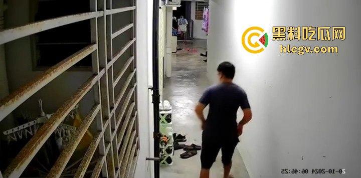 马来西亚槟岛华裔男清晨偷嗅邻居胸罩还自慰！猥亵全过程被监控拍下！  第3张