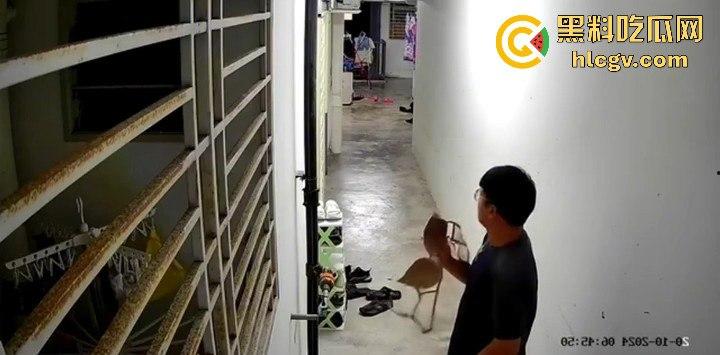 马来西亚槟岛华裔男清晨偷嗅邻居胸罩还自慰！猥亵全过程被监控拍下！  第9张