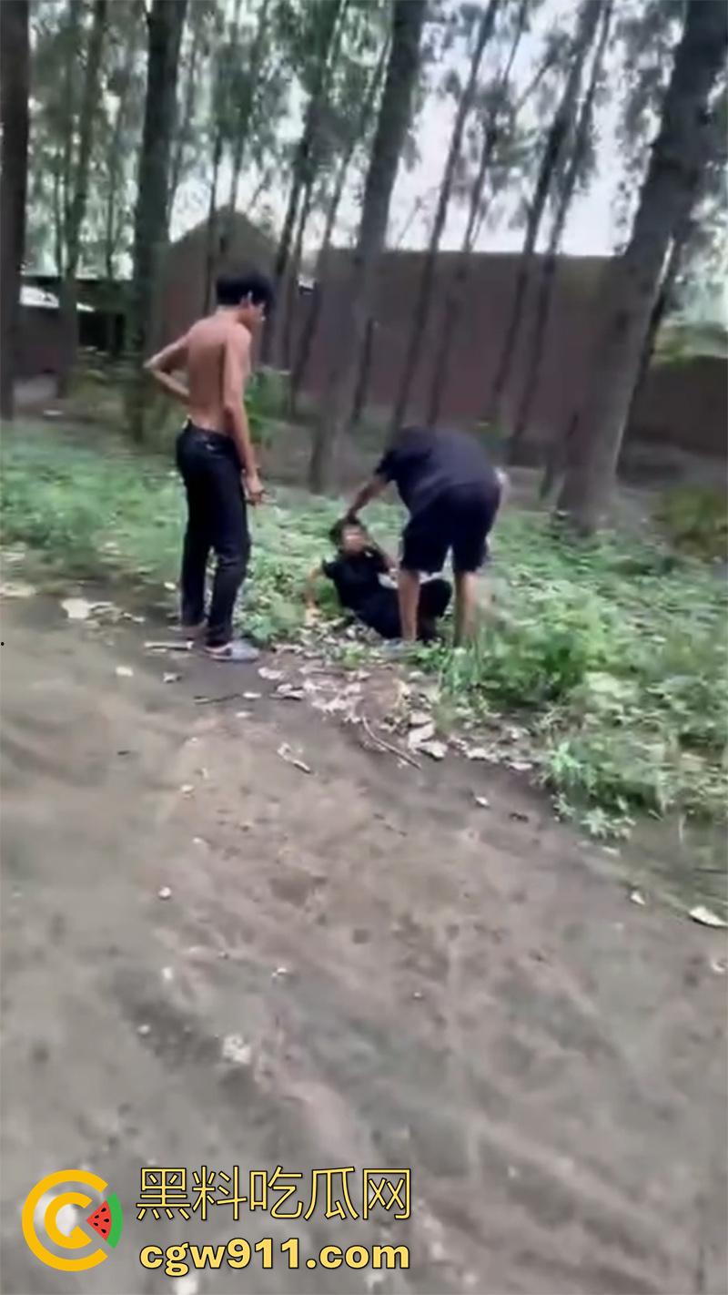 山东聊城临清市村头恶霸，烟店镇王集村一个14 岁，一个18岁，对一个12周岁的孩子进行殴打，真以为自己古惑仔了？  第8张