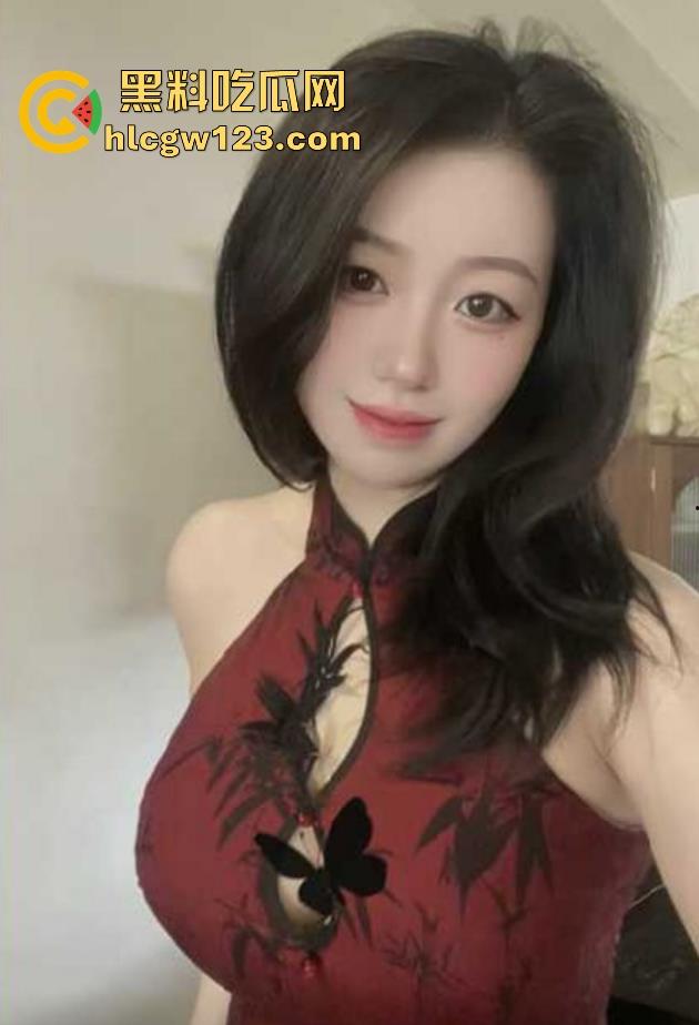 海角论坛【叔嫂乱伦 】大神民宿偷情旗袍肥美嫂子， 骚穴掰开求操 内射骚逼 对白堪比小电影！  第3张