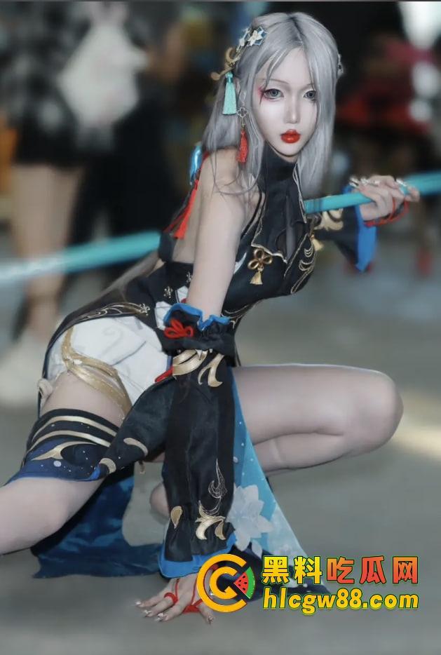 深圳车展『宫梦儿』靠露逼毛一天涨粉1万，车模个个会玩大秀骚操作质量逆天，这个行业真是卷疯了！  第5张