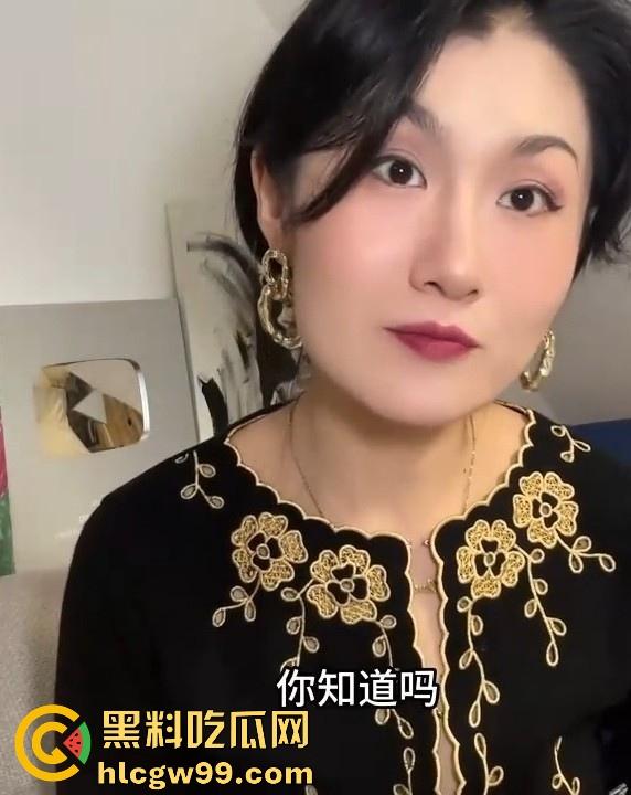 黑料性爱课堂又开课啦！手搓乳房调情法，让女性的乳房兴奋，绝对干货内容，不敏感也变小骚货，让你秒变玩女高手。  第9张