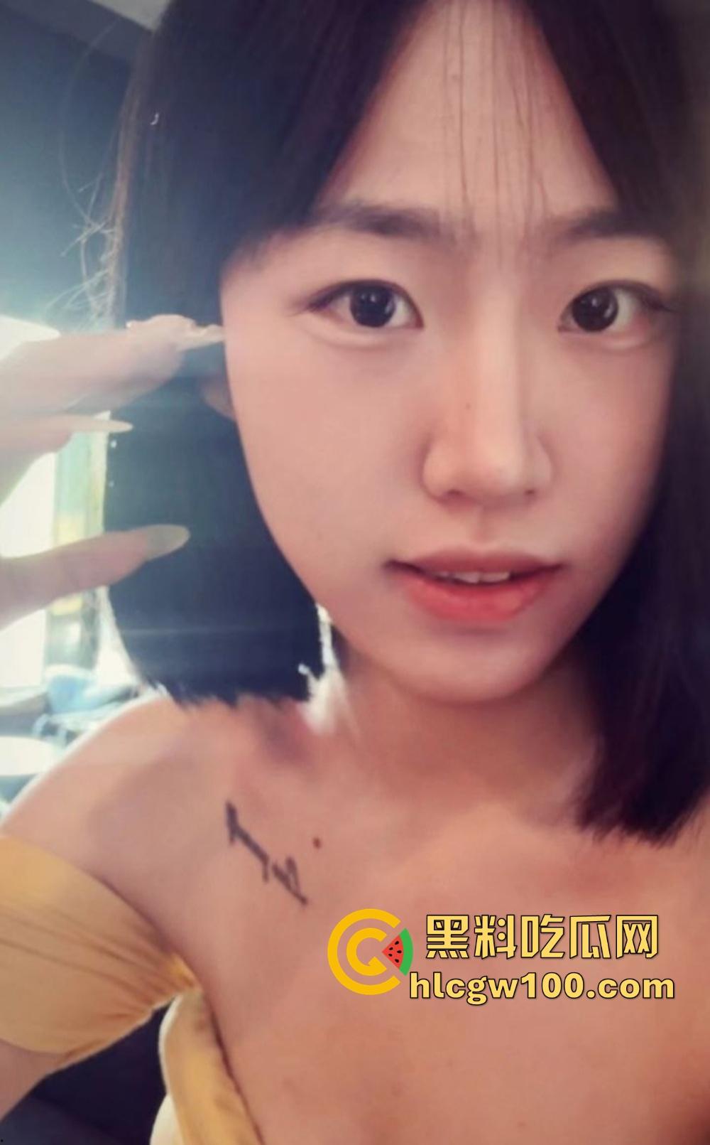 长沙女主播『冯洛涵』可纯可欲可调情 线上钓金主线下上门服务为钱疯狂  千里送逼秀腰臀技术！ 第10张