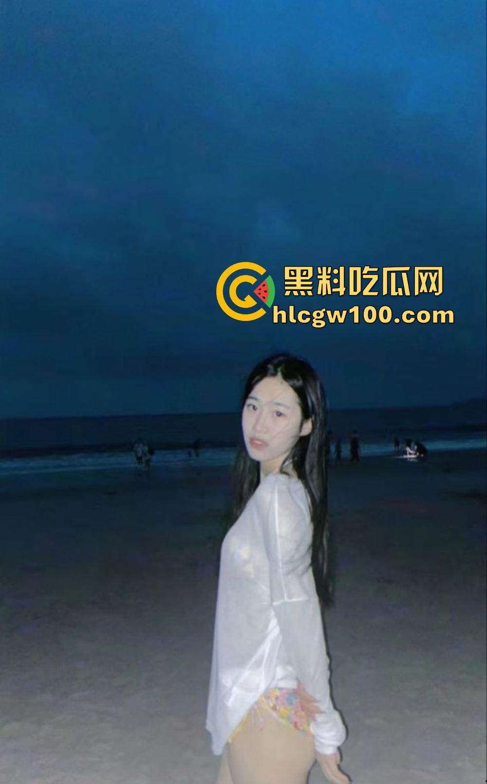 长沙女主播『冯洛涵』可纯可欲可调情 线上钓金主线下上门服务为钱疯狂  千里送逼秀腰臀技术！ 第16张