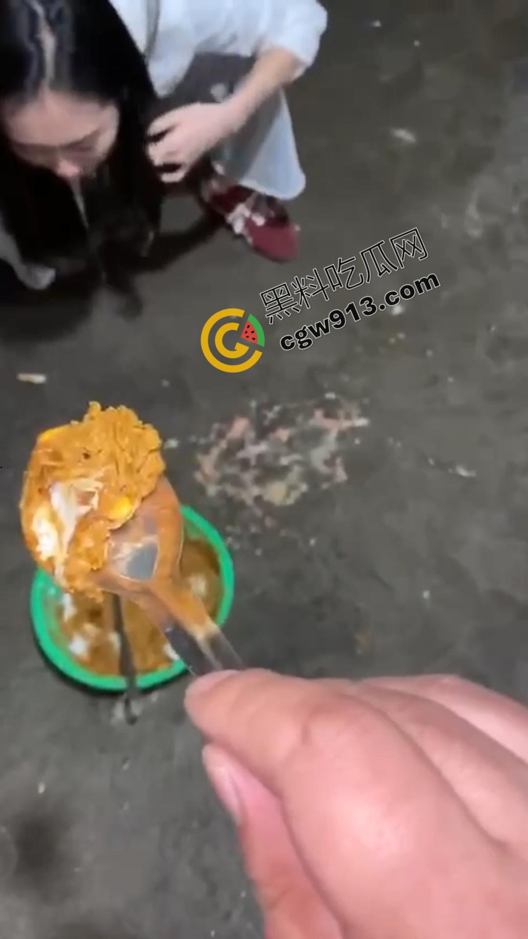 山西大同快手网红【安仁】吃屎直播：恶心至极，流量至上，恶心行为震惊万千网友  第8张