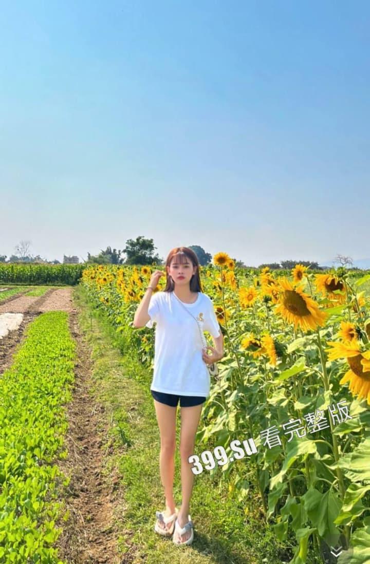 高挑大二 #纹身 小太妹性爱视频流出  一直挡着不给拍 操舒服就老实了 第3张