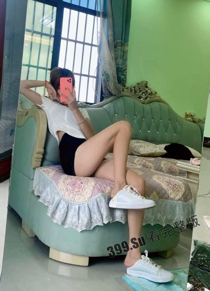 高挑大二 #纹身 小太妹性爱视频流出  一直挡着不给拍 操舒服就老实了 第10张