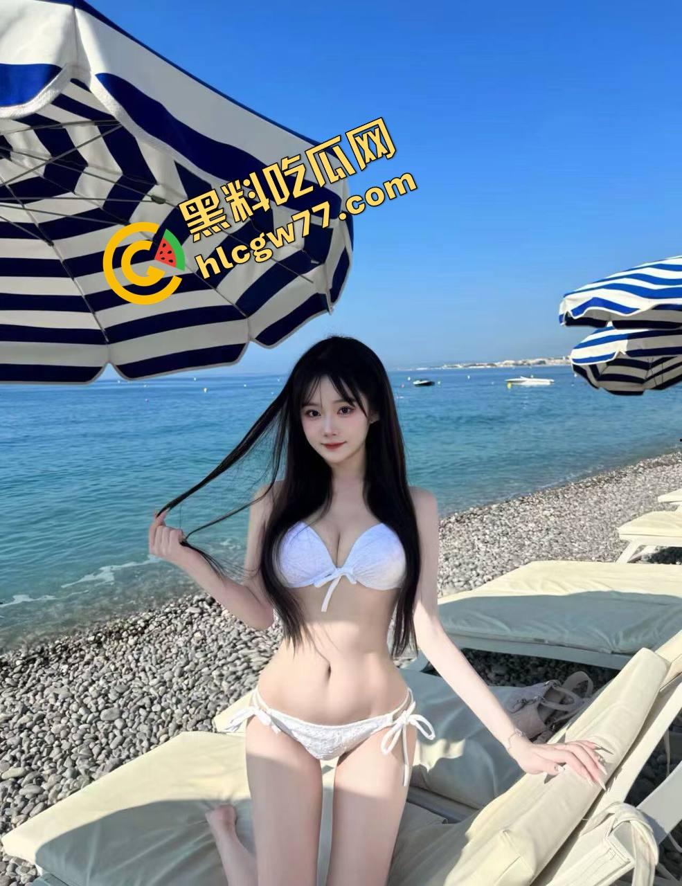 网红印度华人夫妇自拍炸裂，黑渔网丝袜海景房开操，丰臀后入扛不住老公狂射！  第3张