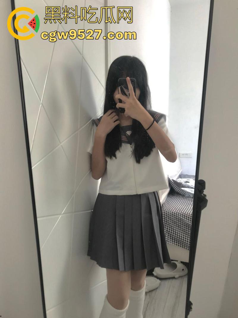 四川师范大一母狗【张露】，表面嫩妹实则暴露狂，醉酒被破处后，被调教成骚母狗，分手后视频被曝光！  第5张