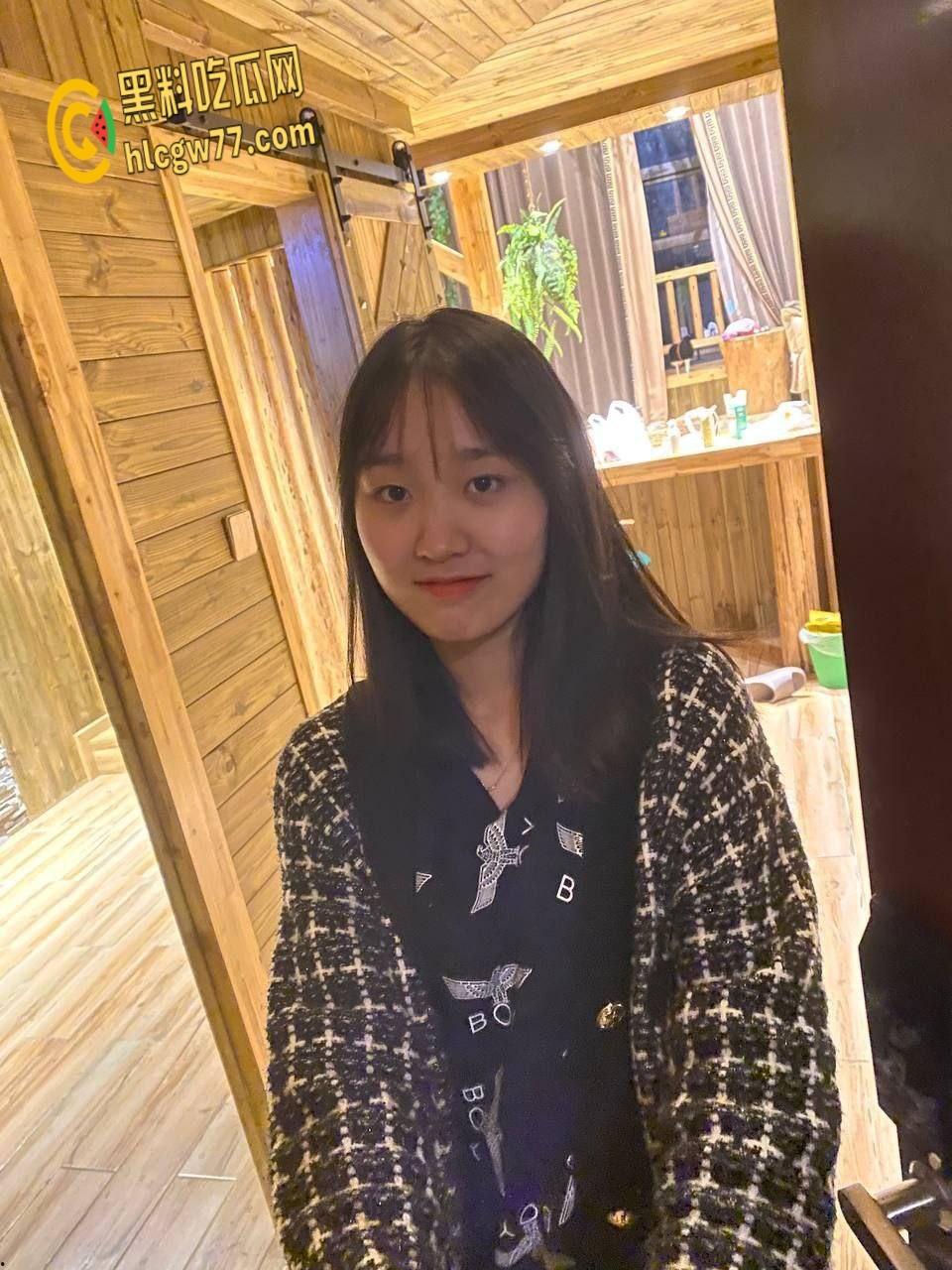 酒吧甜言约微胖小母狗，情趣女仆装下粉嫩骚穴，被猛干到浪叫爸爸不要 !  第6张