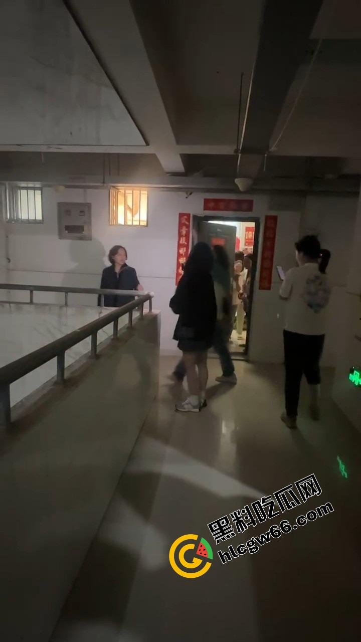 东湖副教授『林旺』顺带当床上导师？妻子实名举报湖南高校教师出轨女学生，学校火速成立调查组！  第16张