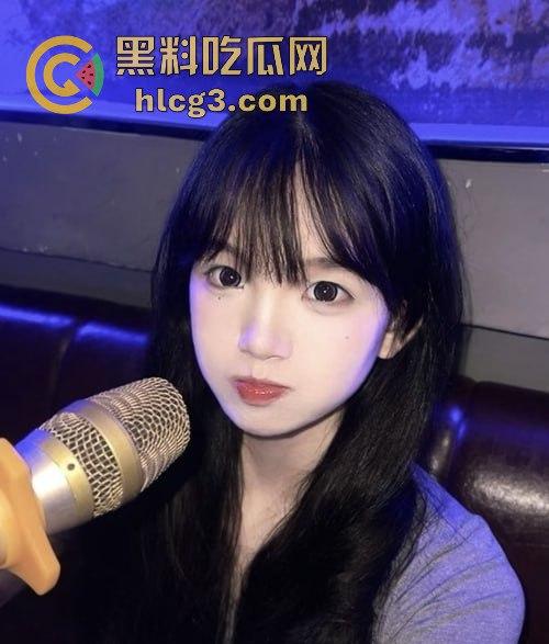 广东富二代七夕狂欢派对曝光！移动KTV车厢内校花沦为胯下玩物！驾驶室激烈啪啪淫叫声不断！  第2张