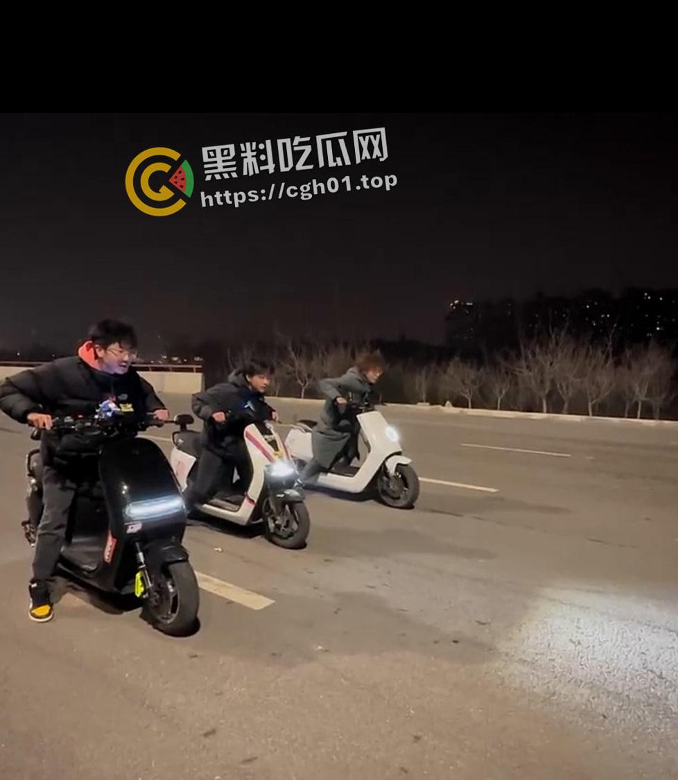 郑州精神小伙半夜鬼火炸街 挑衅交警 追后大混战 中国也有自己的佛罗里达州  第5张