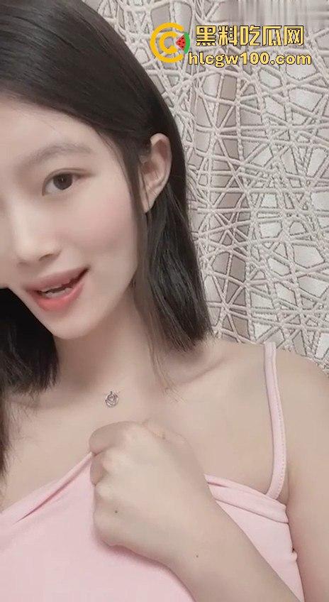 抖音24w粉丝女网红【甜甜佳】与金主裸聊约炮视频曝光原来女神也那么骚！内容劲爆反差。  第6张