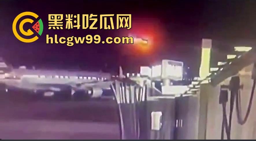 美国惊天空难，堪萨斯飞往弗吉尼亚的航班撞上美军黑鹰直升机，机上疑有高级军官！  第7张