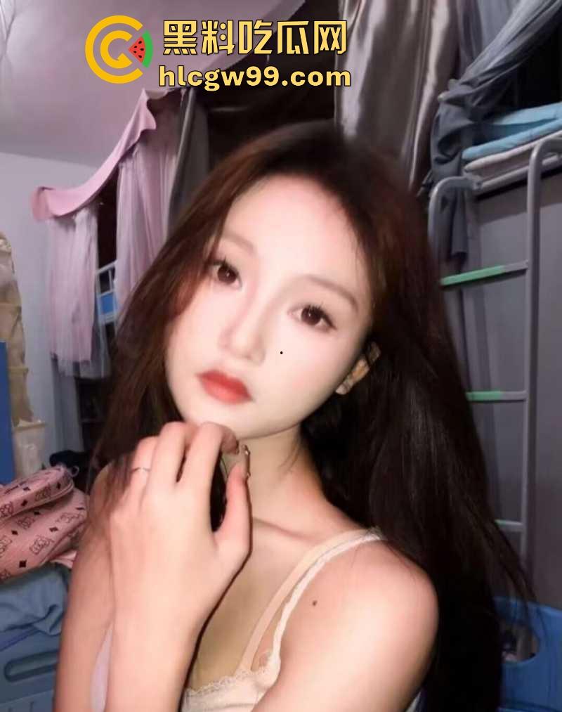 小编推荐！四川大学极品学妹【林婉婉】成为富人泄欲的母狗，大量照片跟性爱视频曝光。  第2张