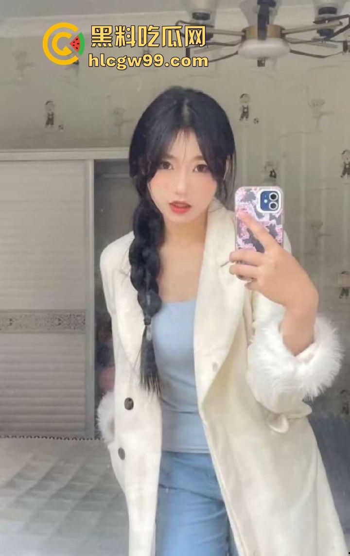 小编推荐！四川大学极品学妹【林婉婉】成为富人泄欲的母狗，大量照片跟性爱视频曝光。  第3张