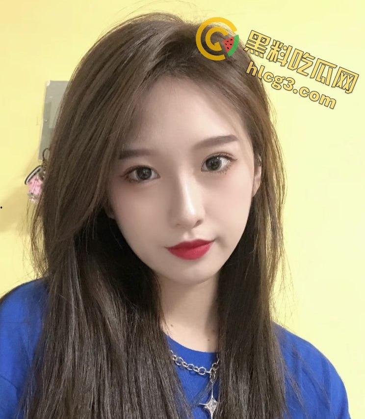 探花约炮极品大长腿美女酒店啪啪私密视频流出！把反差婊从沙发干到床上！床头干到床尾！  第1张