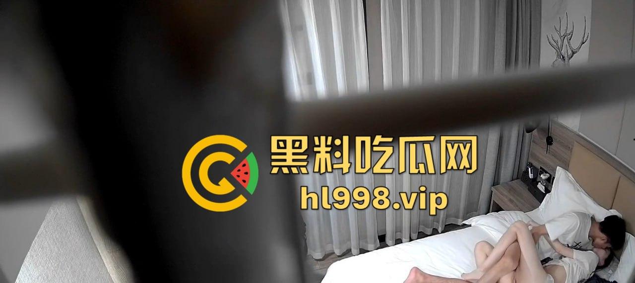 酒店偷拍极品学生情侣！背着书包来开房，射完还舔精白嫩嫩的妹子舔精到停不下来，酒店偷拍中的顶级爆款！  第6张