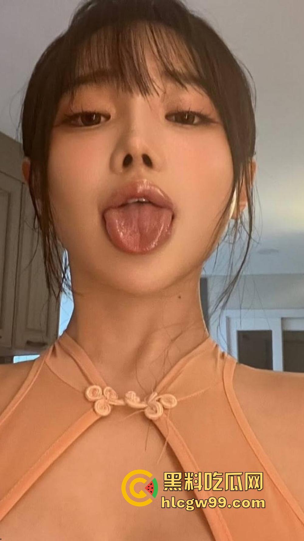 韩国阿黑颜女神主播【朴余慧】付费视频流出，擦边直播不断撩动粉丝色心，美乳骚穴等待榜一大哥砸钱品鉴！  第4张