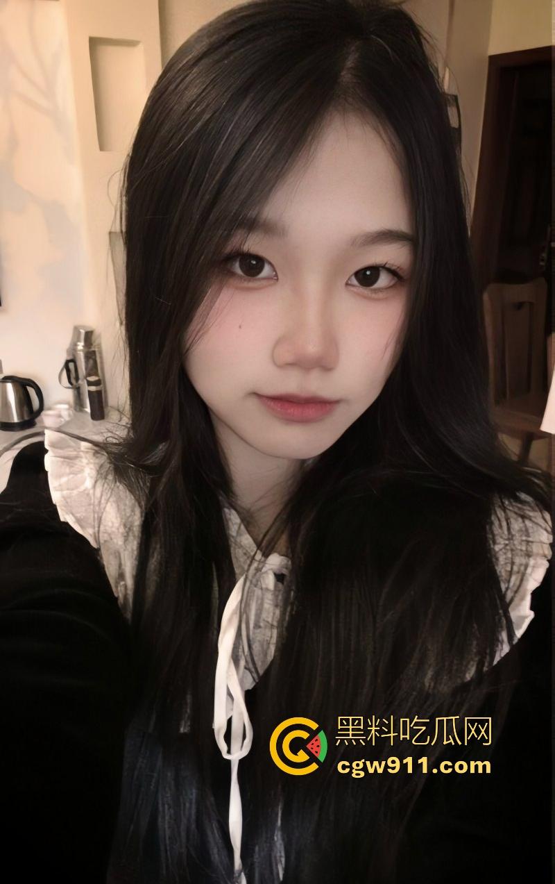 长沙理工学院【廖佳颖】清纯外表下淫荡母狗本性，女上位疯狂骑乘，骚劲像只发情的母狗。  第5张