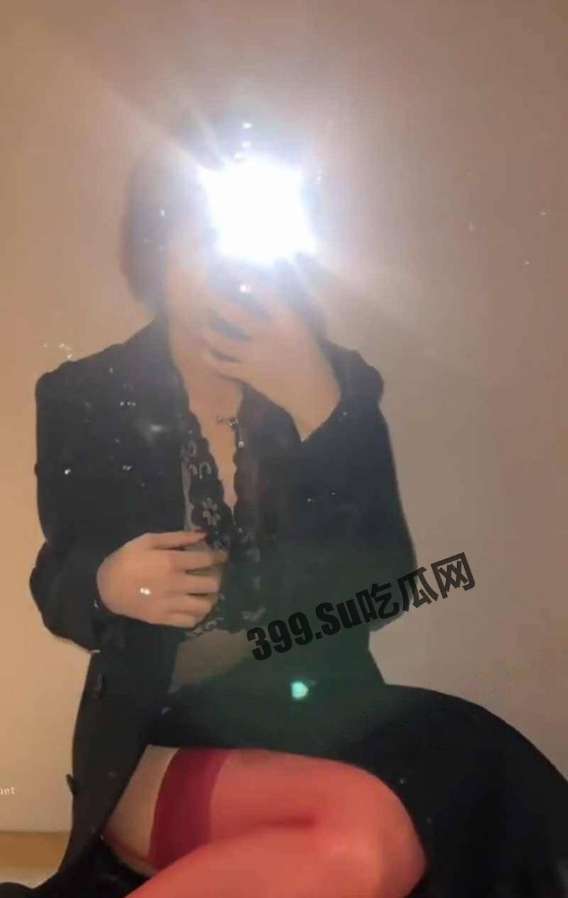 抖音网红【Liuyue】大尺度私拍和男朋友啪啪性爱视频流出身材超美  第1张