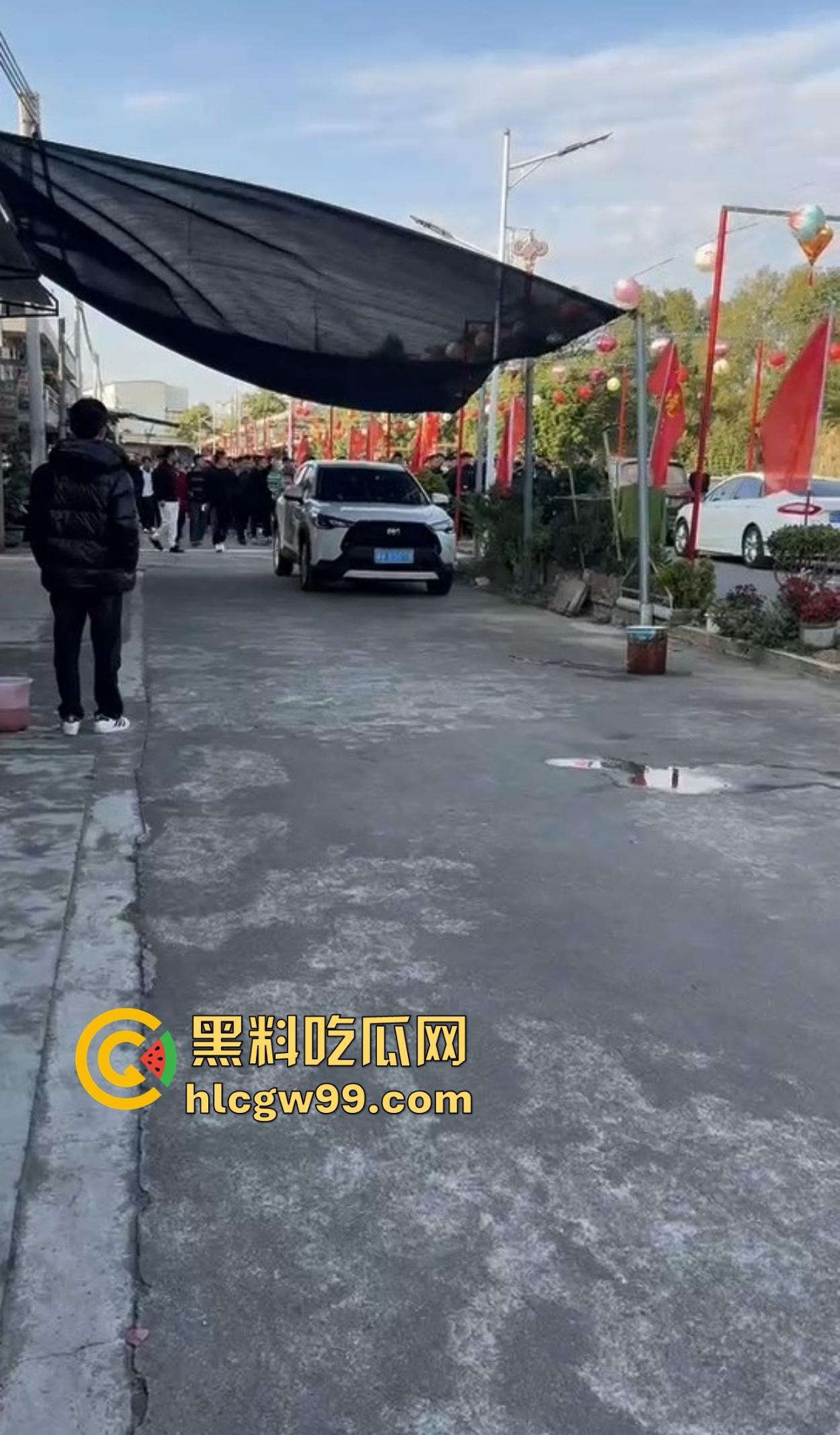 潮汕男子飙车狂言车300万撞死人保险赔，结果被英歌队打到脑震荡，现在出院嚷嚷黑势力又被围了！  第10张