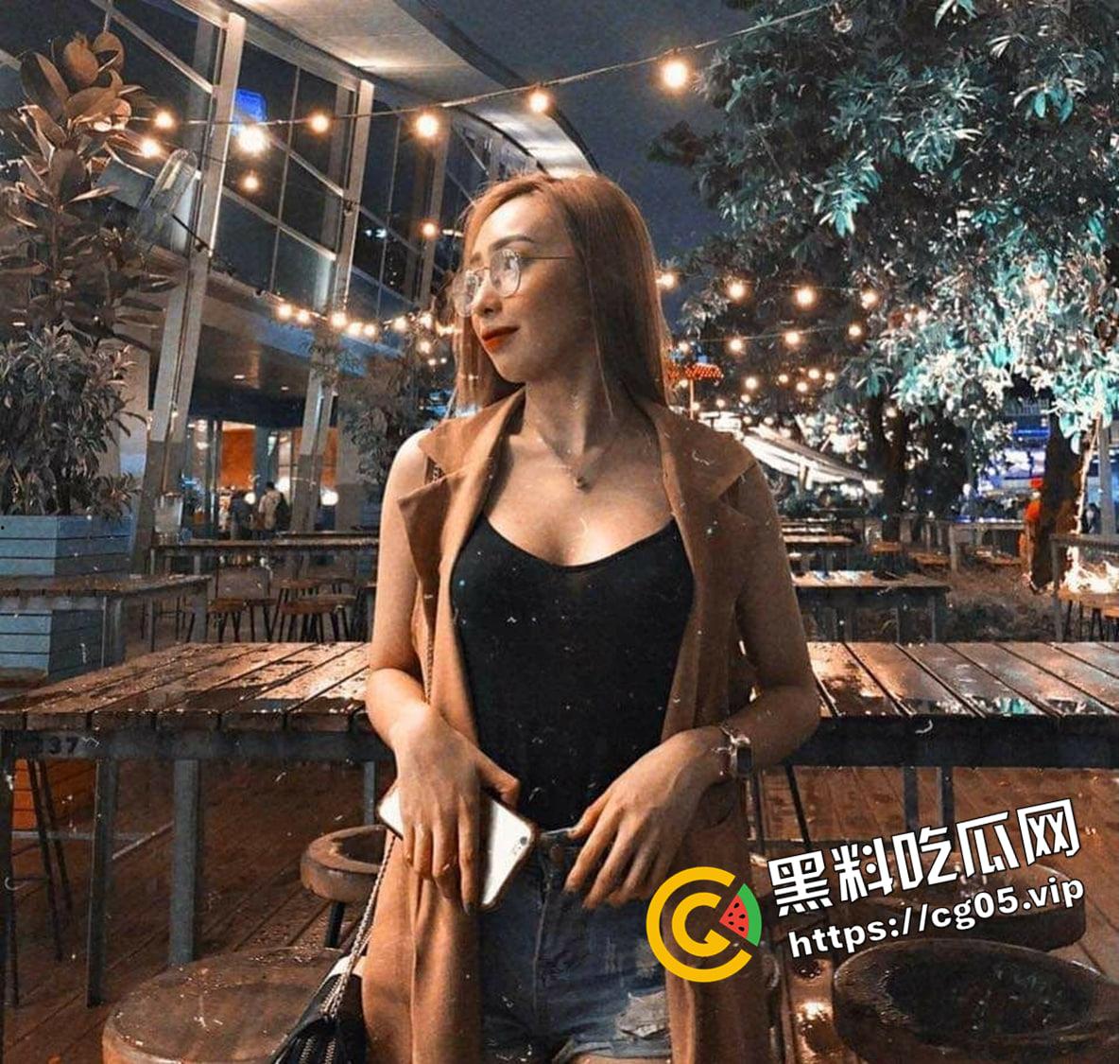 菲律宾网红 Yummy Mo Lodi Zzy 自拍泄密完整版  照片那么清纯 脱了衣服跟换了个人似的骚 第4张