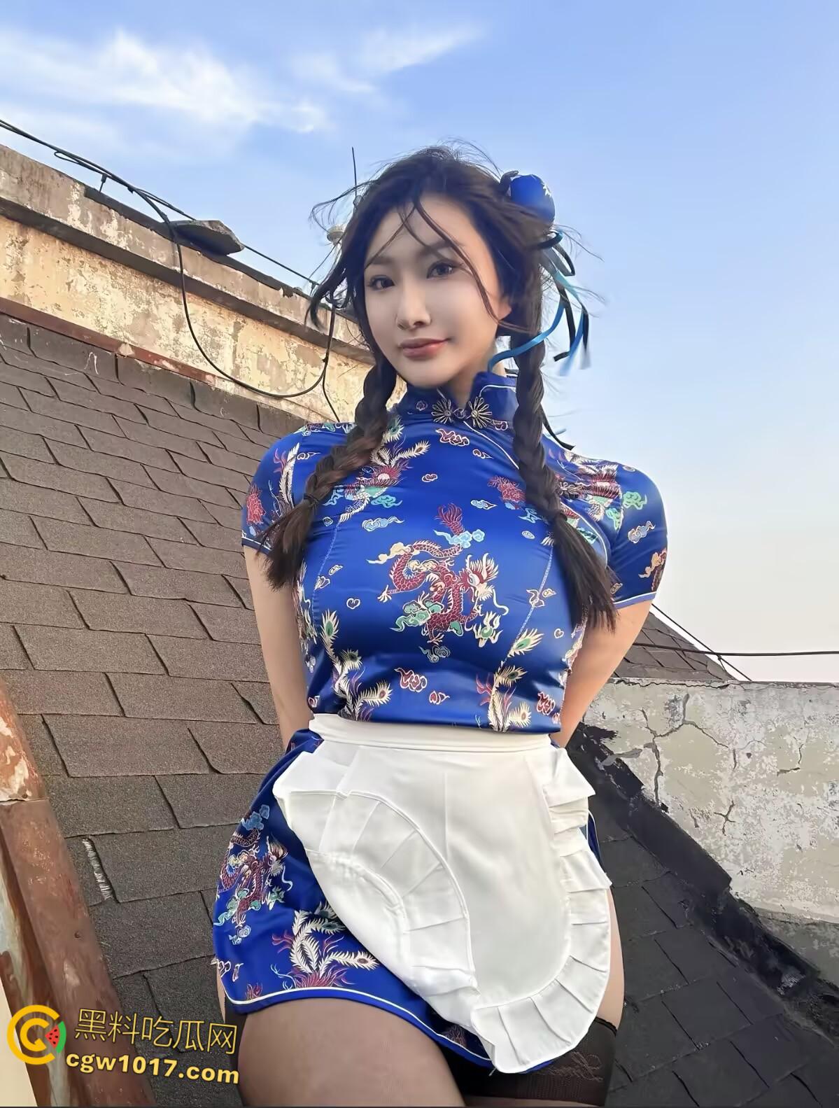 抖音高颜值网红【勉强可爱的乐宝】身着情趣内衣，坦克身材巨乳傲然，假阳具自慰淫靡不堪！  第2张