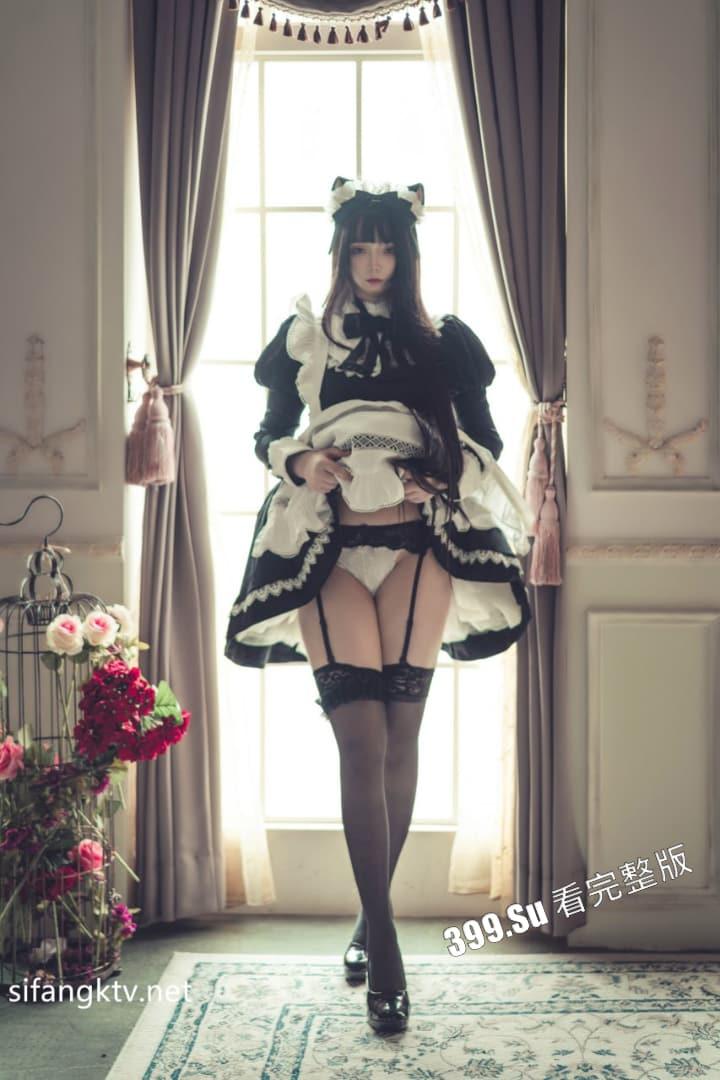 推特福利姬「落落Raku」cos极致的骚女仆 自慰户外露出  和小姐妹互相成就 被金主乖乖调教（70P私拍+40V福利视频合集） 第61张