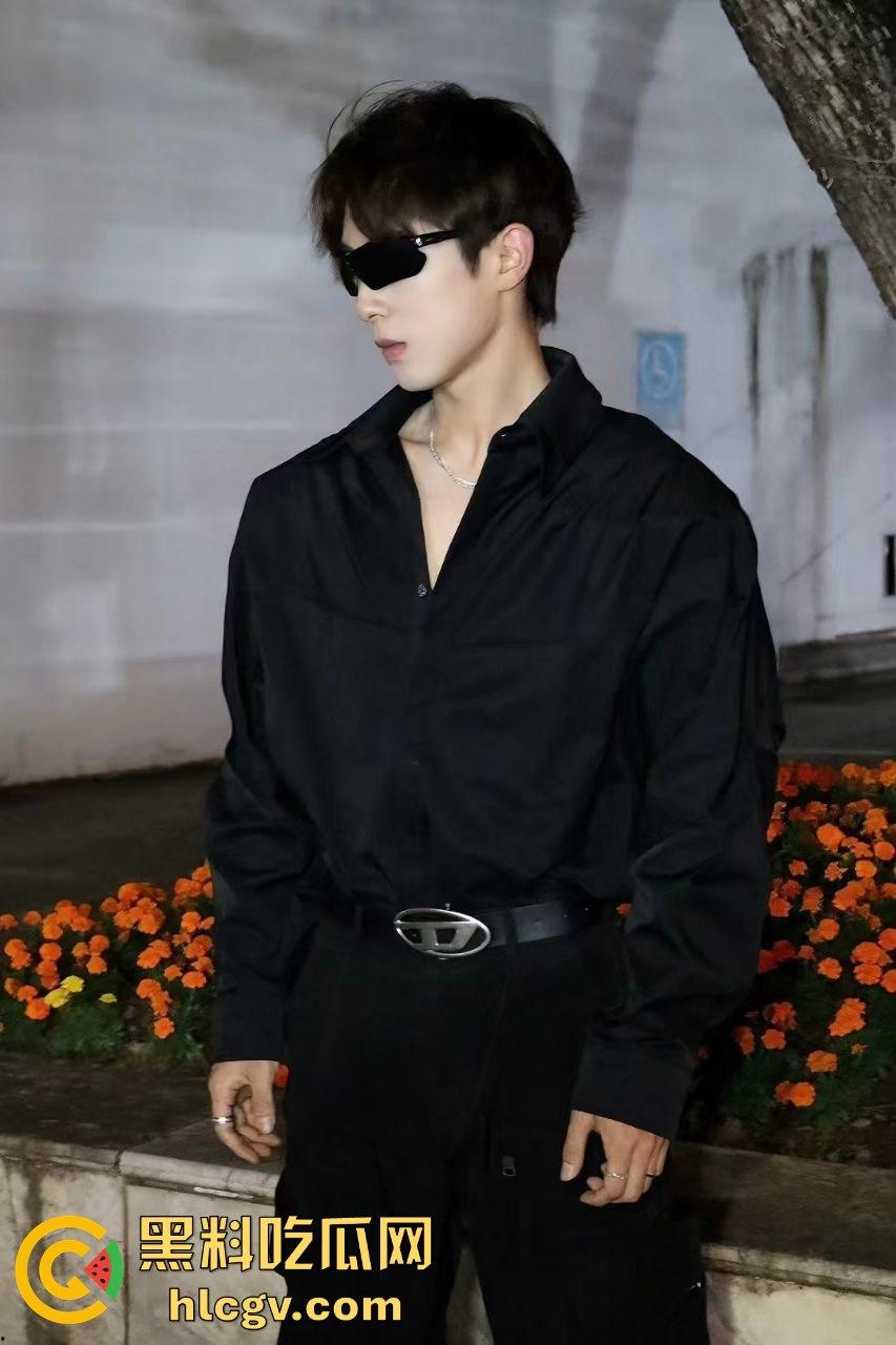 金华『蔡徐坤』搞定美女老师，已婚女教师『刘徐轶琛』偷情男学生，老公曝光实锤视频，婚内出轨大戏全面曝光！  第20张