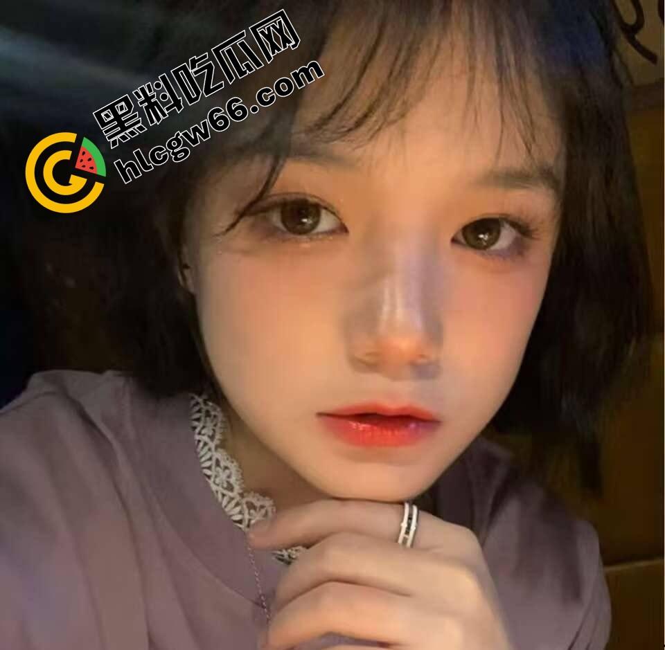 沈阳城市学院骚妹【张雨婷】白天端庄课代表，晚上酒店被操的逼水喷床单母狗体质拉满！  第6张