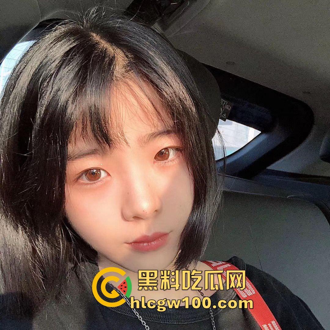 四川绵阳骚货【姜文文】分手后仍约炮 前女友成专属炮友 每天自慰两次高潮还跪舔鸡巴求草！  第1张