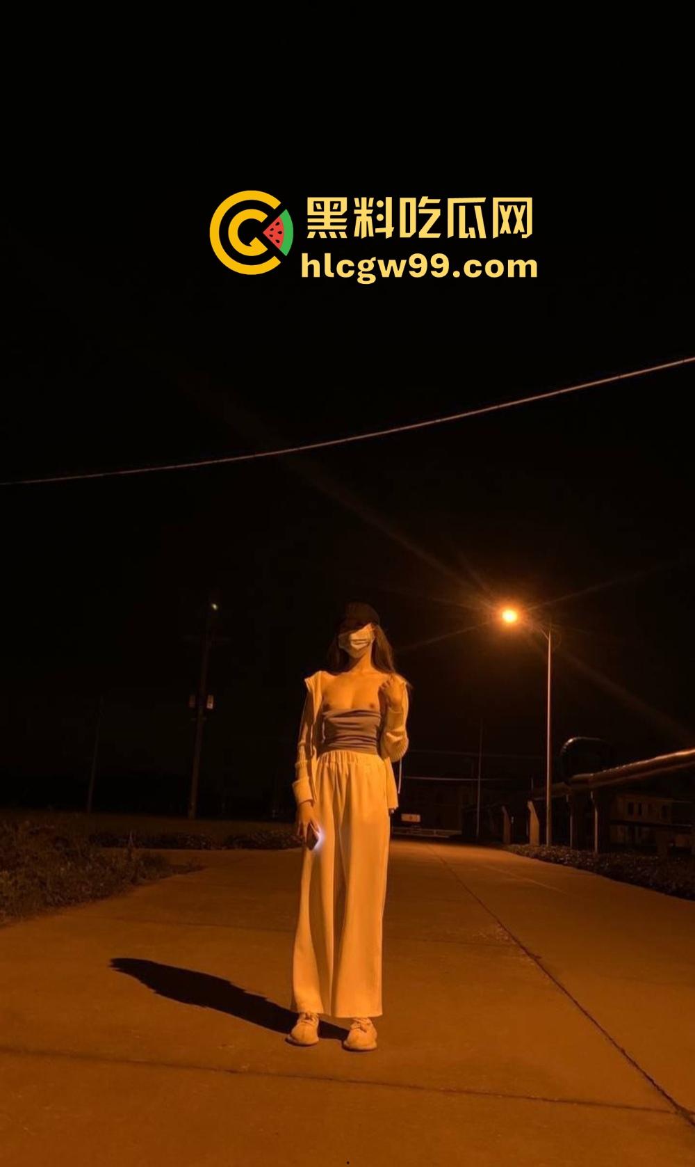 长沙炮神狂扫小淫妇，奥迪A6一开一路收割淫乱小婊子，身材爆炸的性瘾骚货，淫乱私拍流出百人斩目标稳了！  第3张