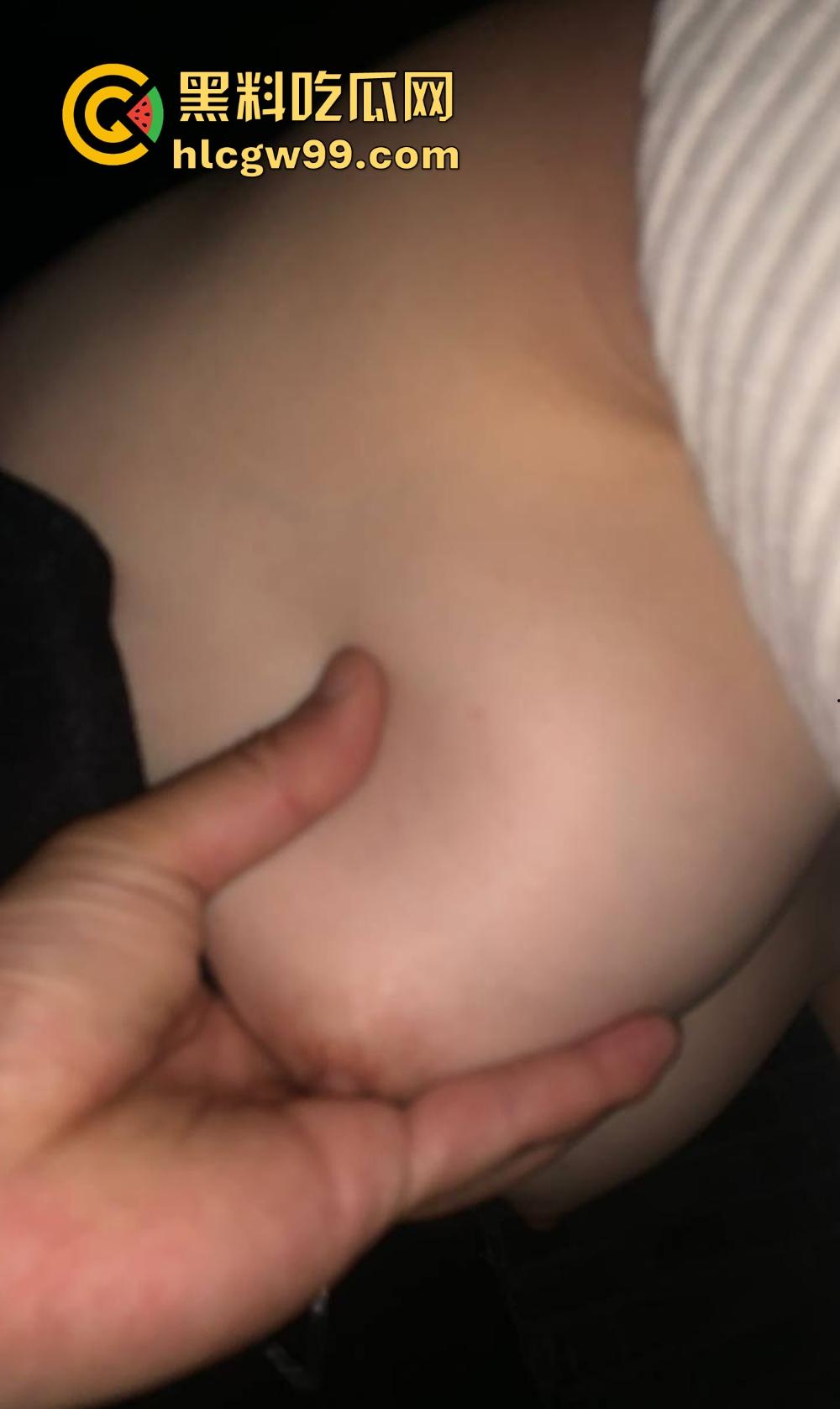 长沙炮神狂扫小淫妇，奥迪A6一开一路收割淫乱小婊子，身材爆炸的性瘾骚货，淫乱私拍流出百人斩目标稳了！  第24张