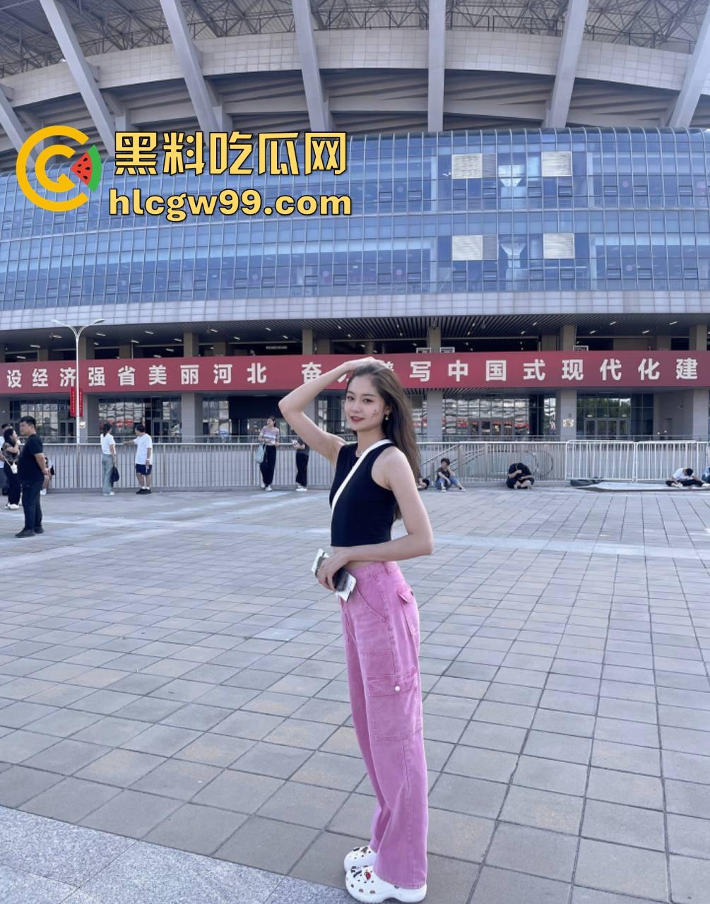 狼友投稿曝光大学生前女友【林辛】私下欠操成性，平时旅游拍美照，约炮帅哥被调教成母狗，放假就是淫乱季！  第4张