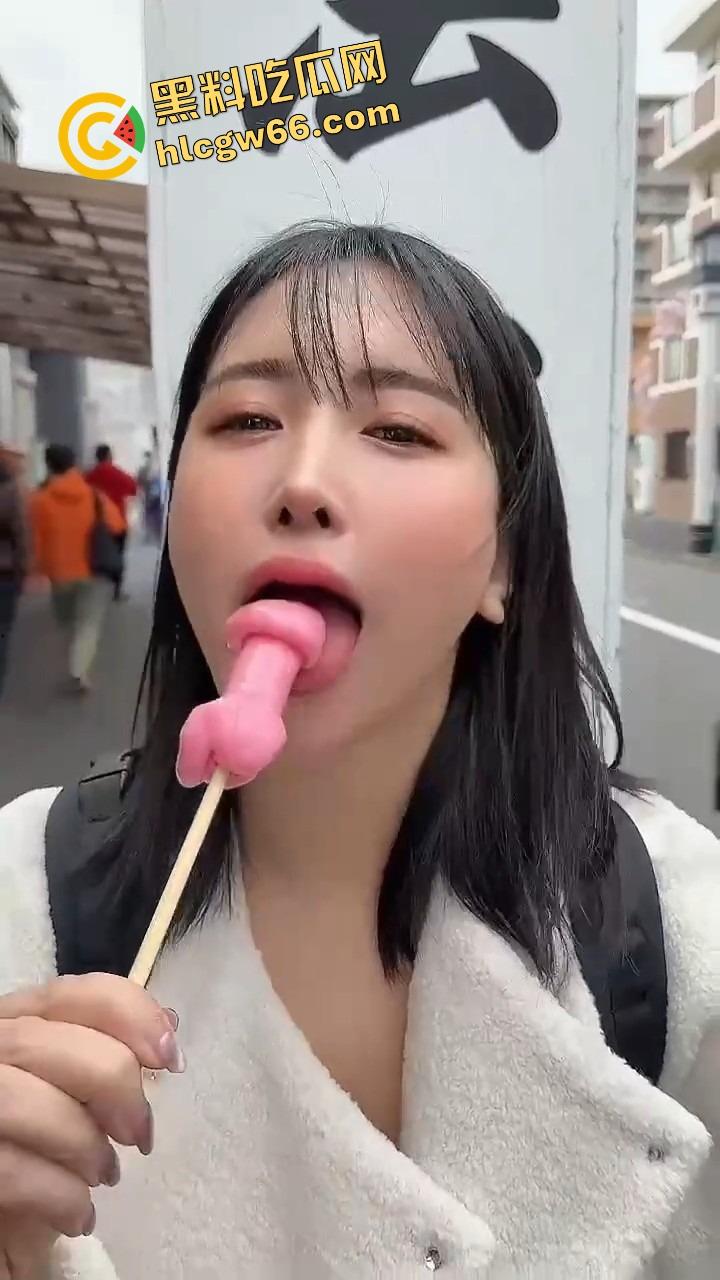 日本金枪节你见过没？川崎市年度阴茎大游行，全城举着老二走街串巷，还能边走边吃小弟造型章鱼烧？  第9张