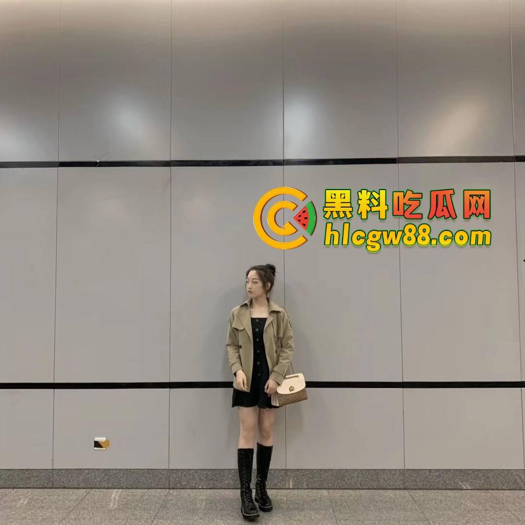 湖南『卢本伟』上垒巨乳御姐，肉感身材骚气奶浪声，嫩穴被操得痉挛喷水，爆操嫩穴身材太顶忍无可忍！  第13张