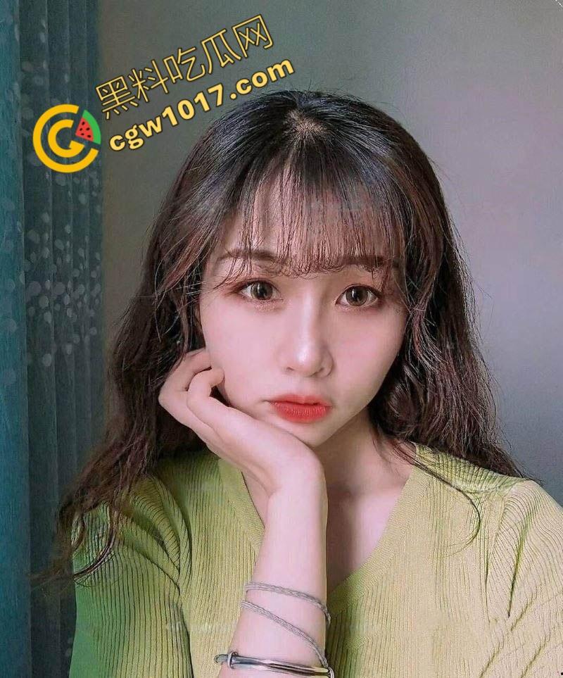 洛阳教育圈惊爆大瓜！正仁教育风骚人妻【昌佳甜】醉酒被领导酒店爆操，翘臀粉穴肆意把玩  第2张