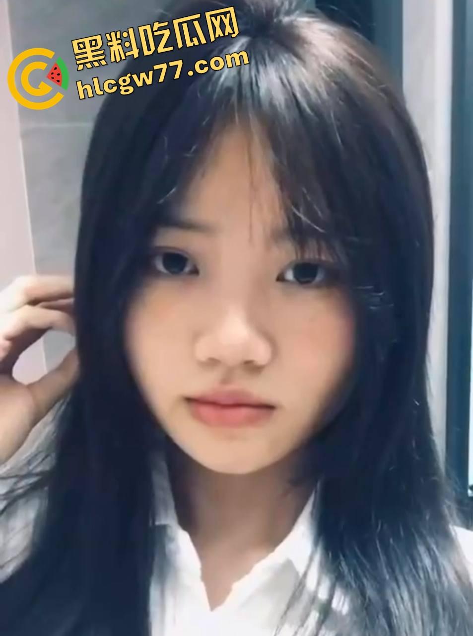 南昌财院【钱西西】面试前刚写完入党申请书，晚上就给人骑，床上爽的脸都被干变形！  第2张