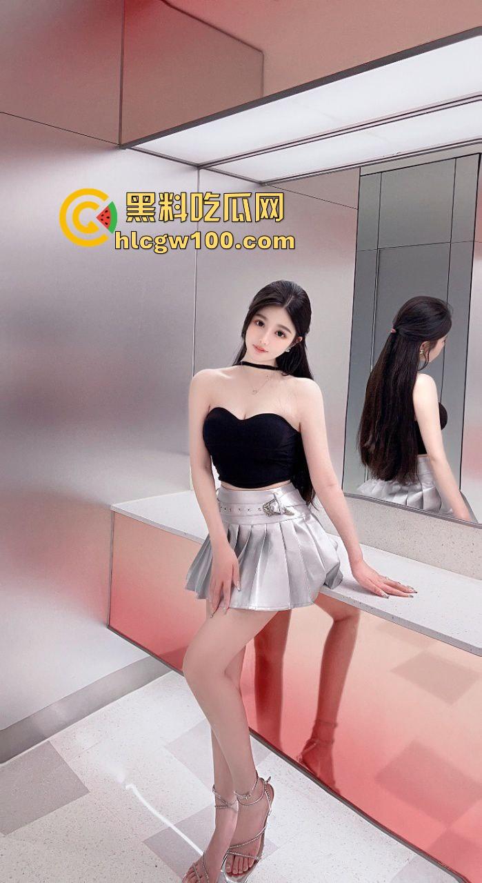 广州高颜值妹子『孙婉莹 』跟男友野战情趣play流出，第一视角俯视吃鸡巴，36D巨乳后入暴力输出爽翻天！  第2张