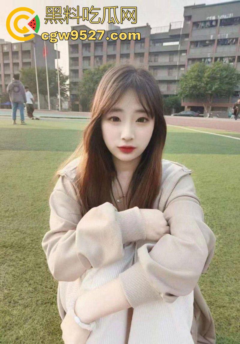 山东艺术学院舞蹈生【白梦雨】，清纯颜值顶级身材尤物，白天女神晚上母狗，被金主掰开嫩穴暴力抽插！  第1张